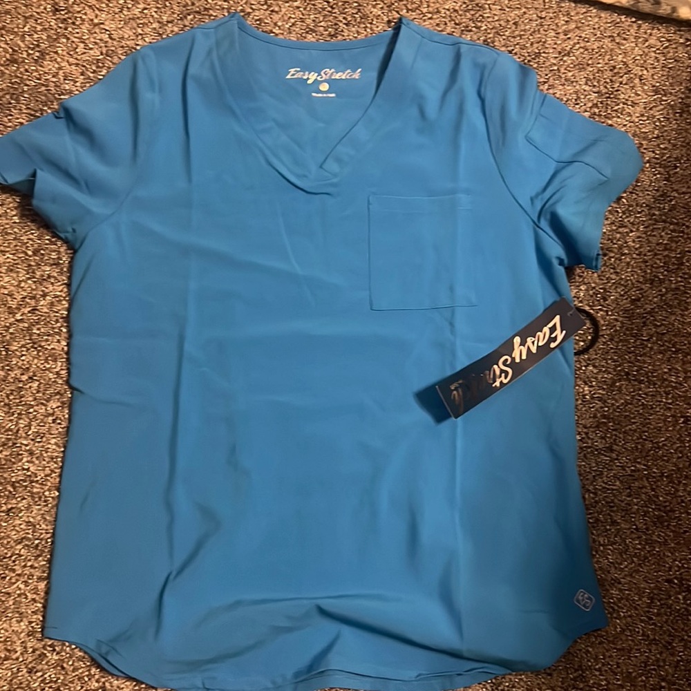 Scrub top